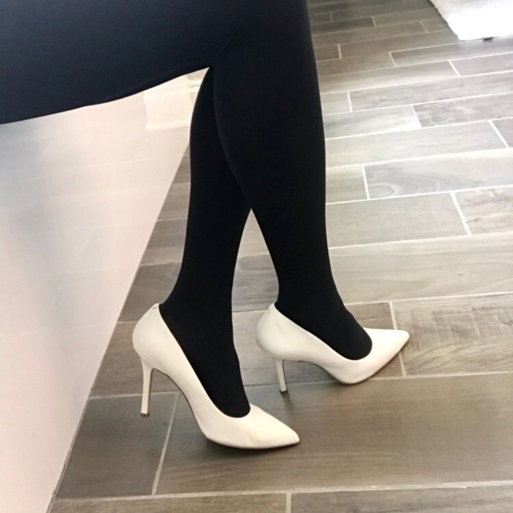 BCBG white elegant shoes